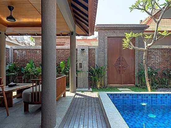 Serenia - Private Pool Near ホテル 4*