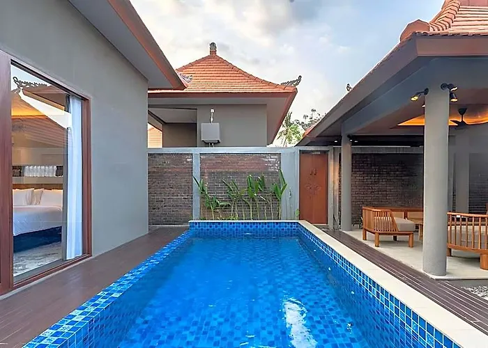 Serenia - Private Pool Near ホテル
