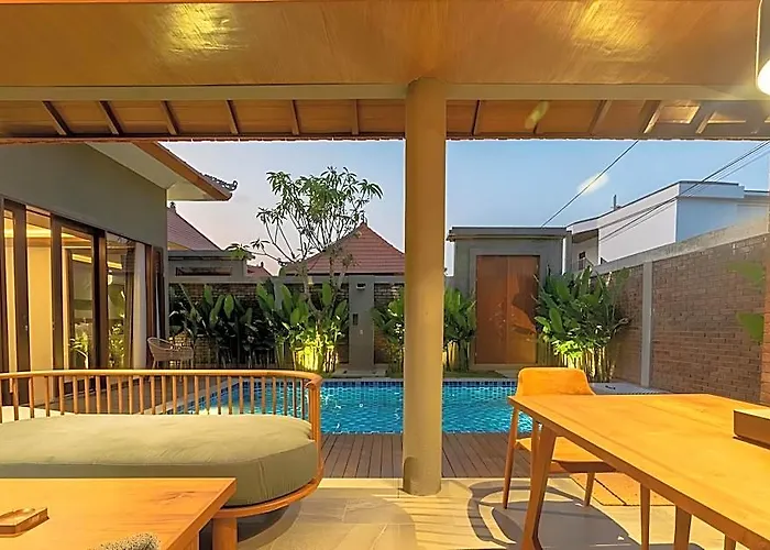ホテル Serenia - Private Pool Near 4*